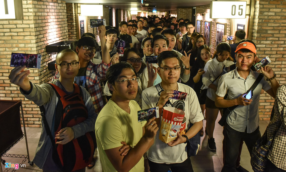 Fan thuê trọn phòng chiếu ‘Avengers: Infinity War’ giữa lúc sốt vé